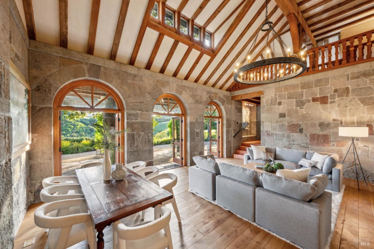 Stonewood Estate vineyard estate at golden hour